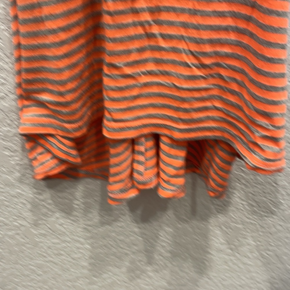 B-Sharp Razorback Tank - Picture 2 of 5